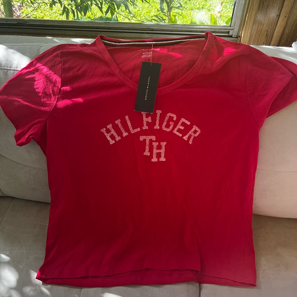 NEW Tommy Hilfiger Red tee